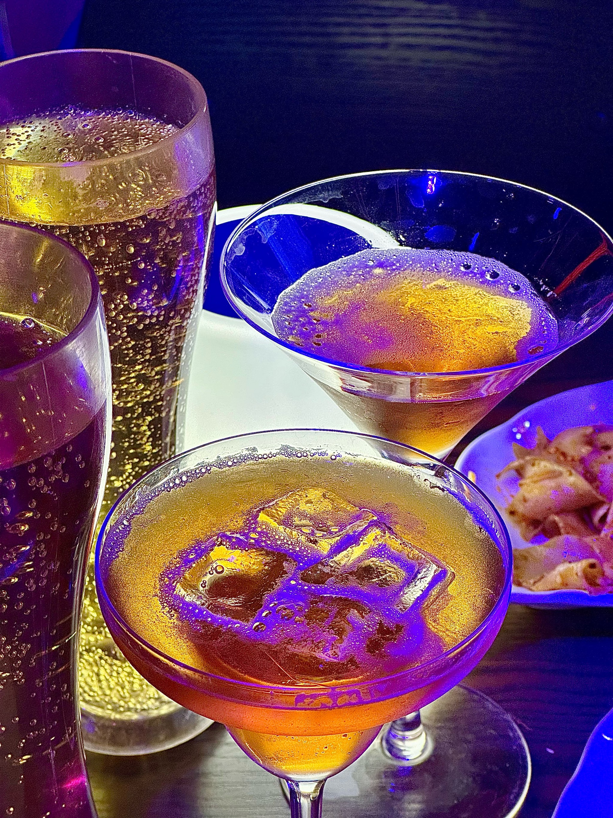 雅安商务ktv，知名娱乐场所-汉源县ktv预定